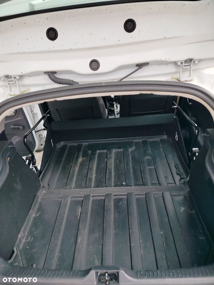 Renault 4 - 6