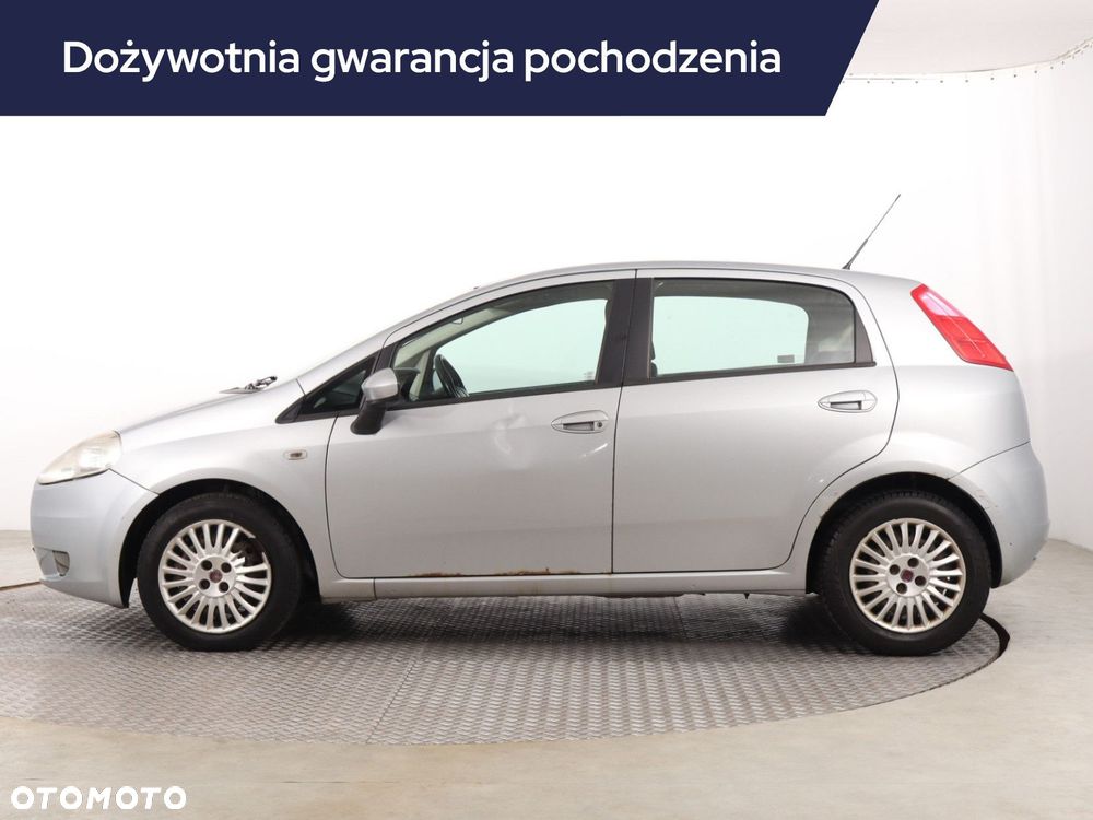Fiat Grande Punto - 4