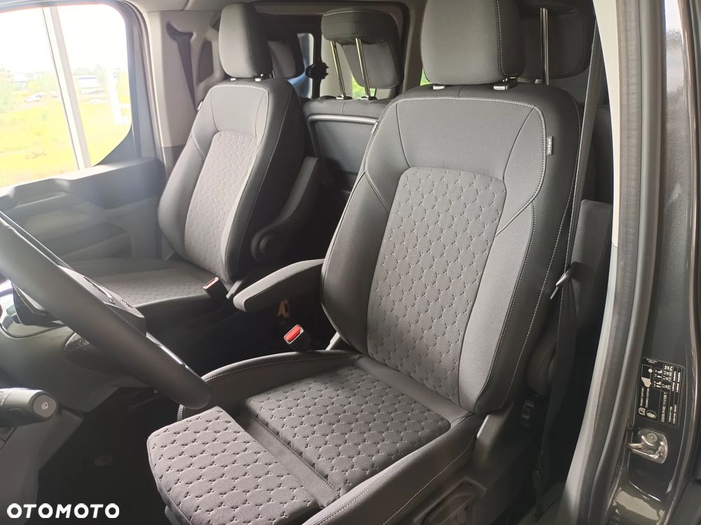 Ford Tourneo Custom 2.5 PHEV CVT 340 L2 Titanium - 13
