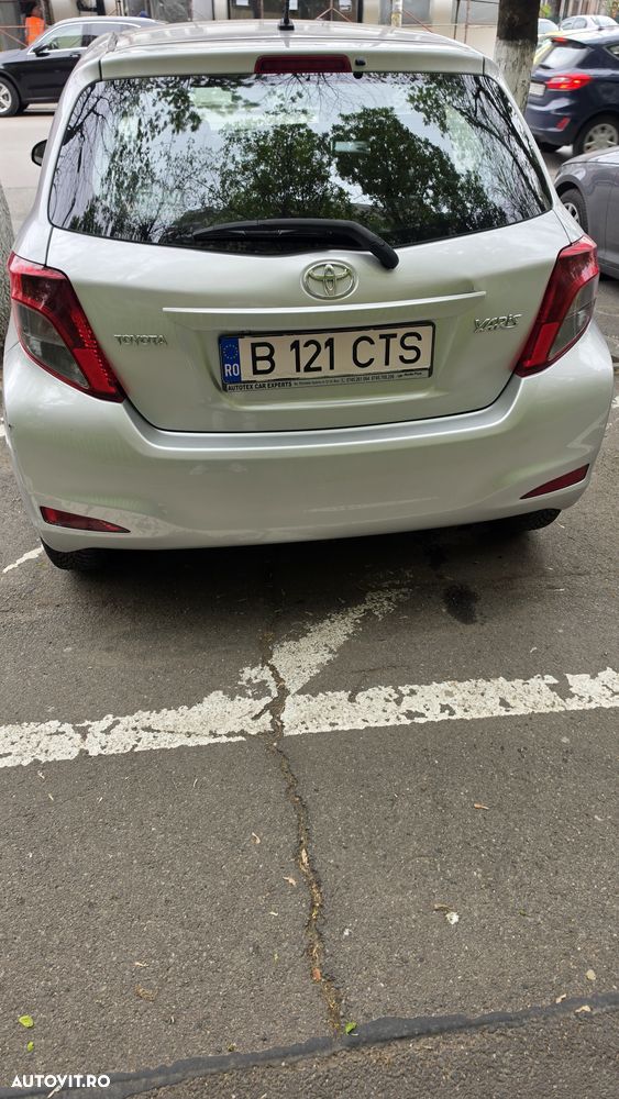 Toyota Yaris 1.33 L Dual VVT-i 5D Luna - 6