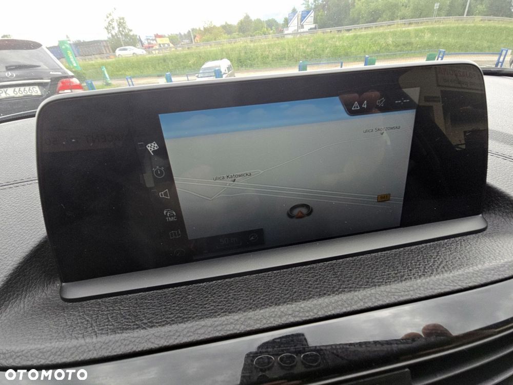 BMW Seria 1 118i Sport Line - 26