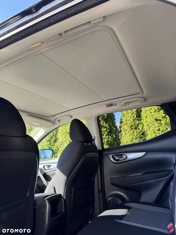 Nissan Qashqai 1.6 DIG-T N-Connecta - 9