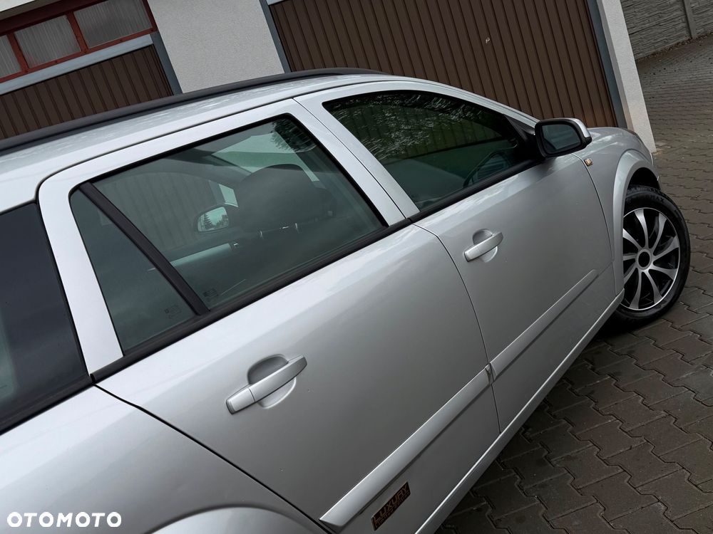Opel Astra - 24