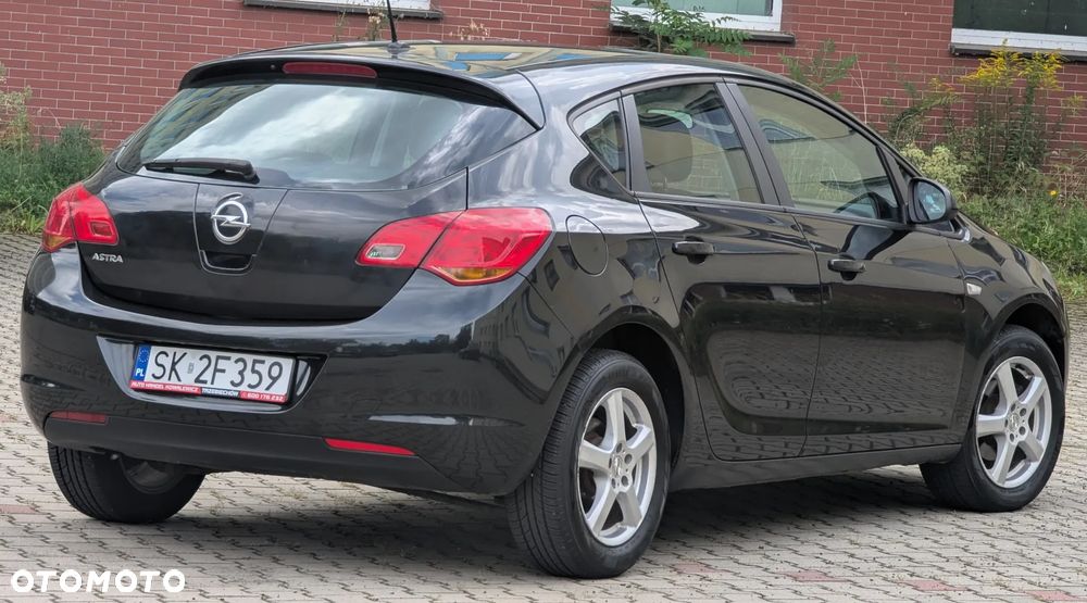 Opel Astra 1.6 Selection - 17