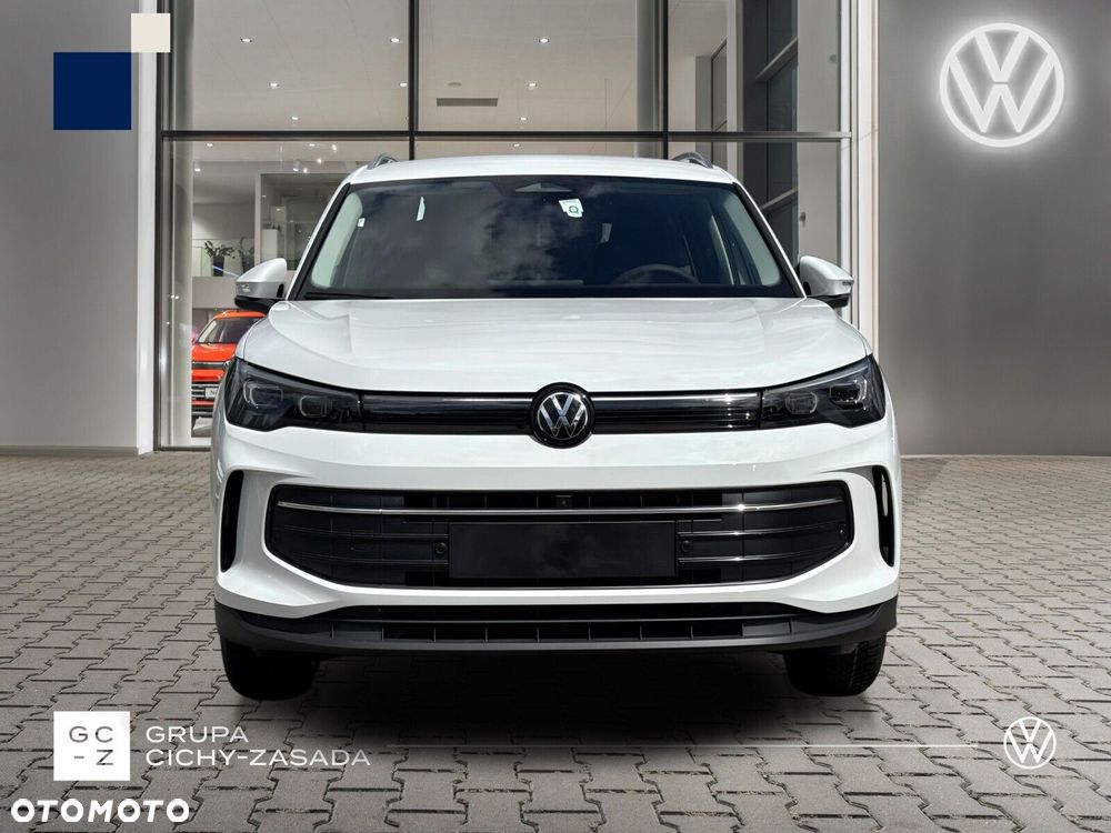 Volkswagen Tiguan - 9