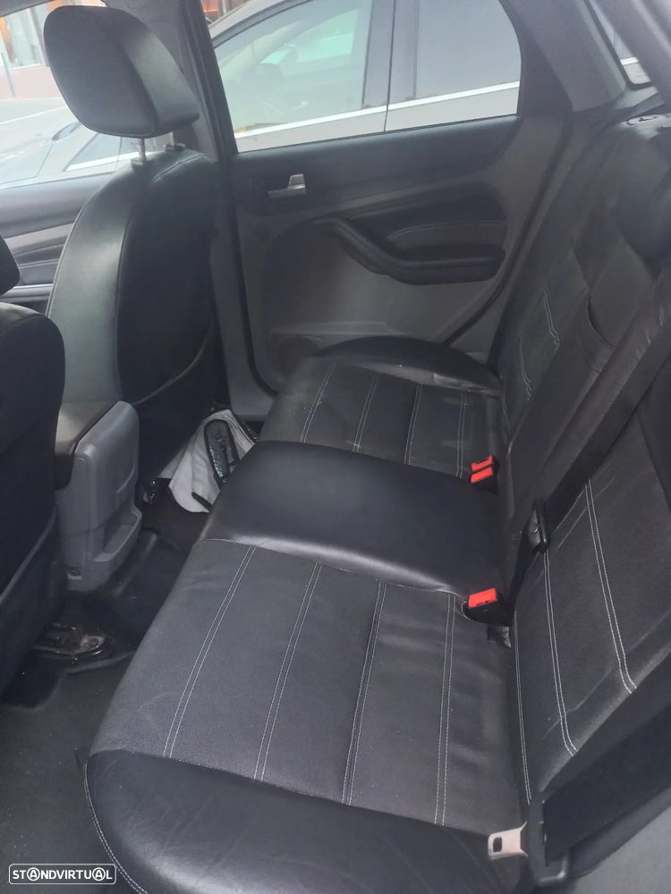 Ford Focus 1.6 TDCi Titanium - 5