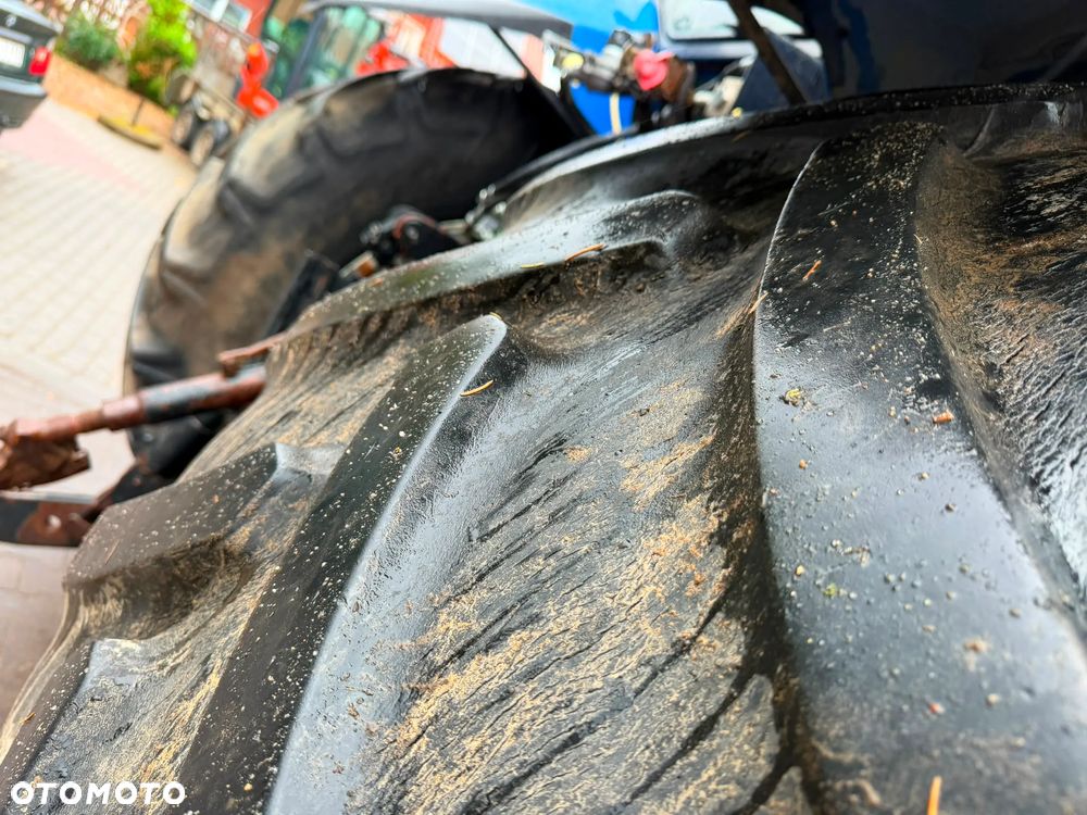 New Holland TM 190 - 26