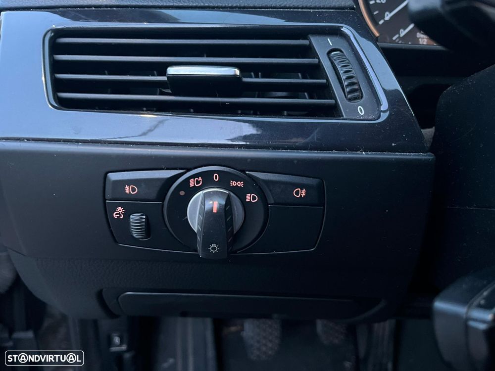 BMW 520 d Executive - 10