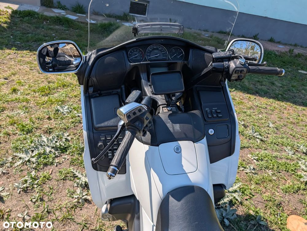 Honda GL - 4