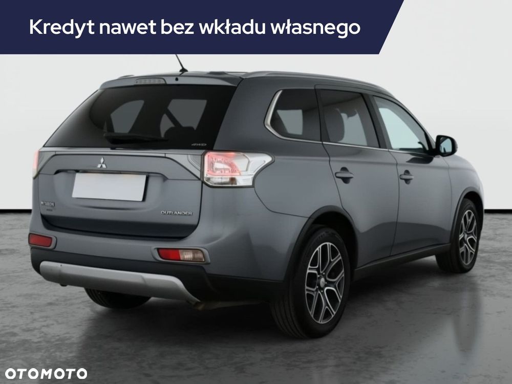 Mitsubishi Outlander - 7