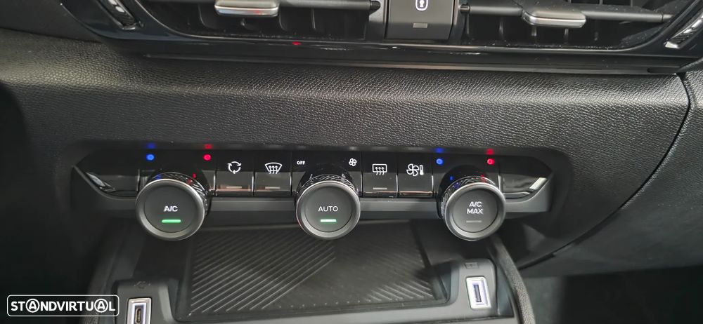 Citroën e-C4 136 YOU - 14