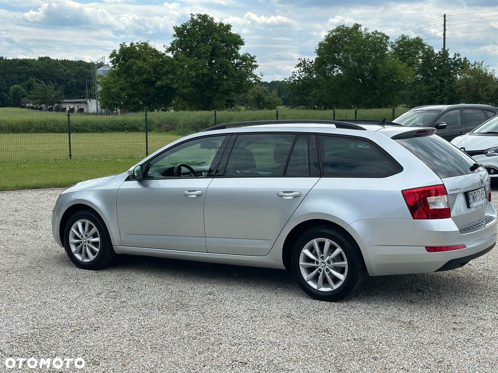 Skoda Octavia 1.6 TDI Elegance - 5