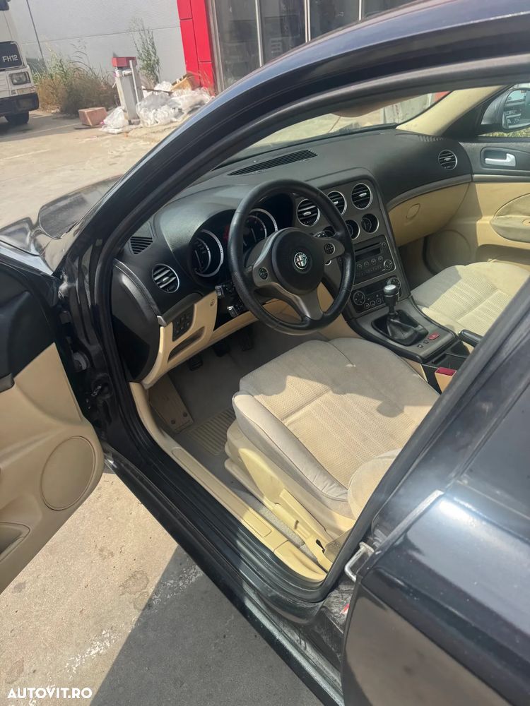Citroën C4 1.6 HDI FAP Style - 20