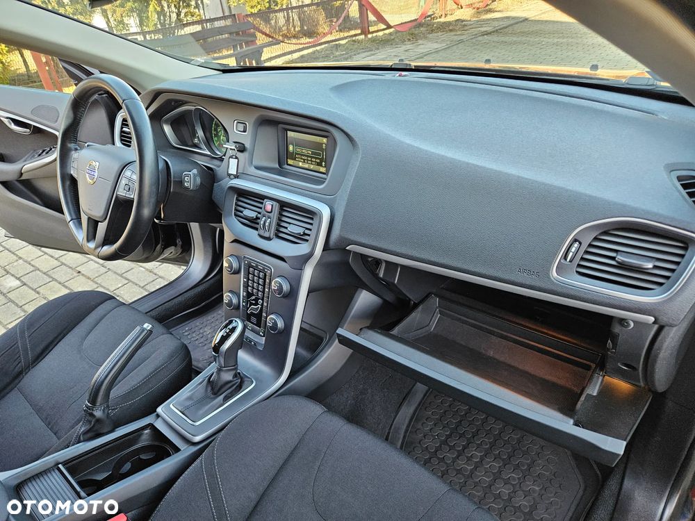 Volvo V40 T4 Kinetic - 31