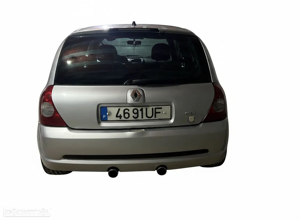 Renault Clio 1.5 dCi Confort Dynamique - 4
