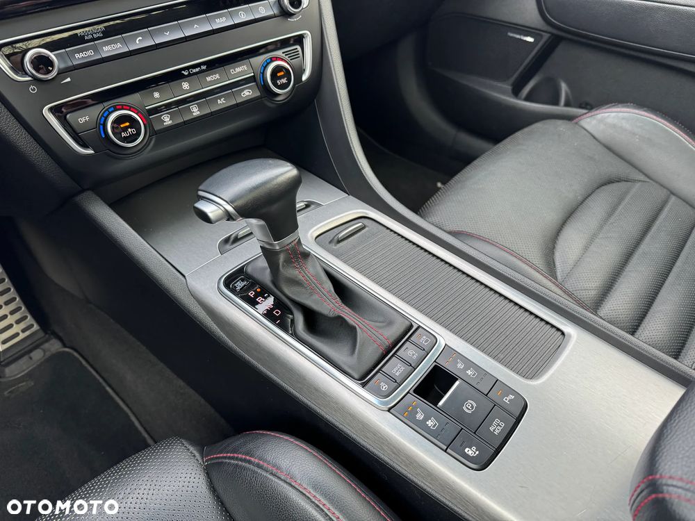 Kia Optima Sportagon 1.7 CRDI DCT GT Line - 27