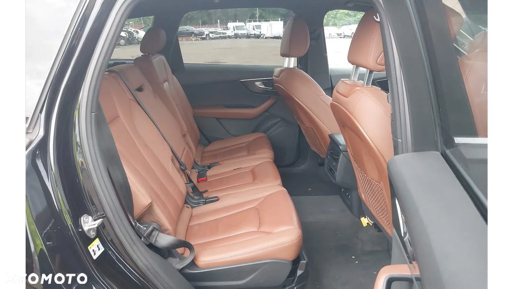 Audi Q7 - 5