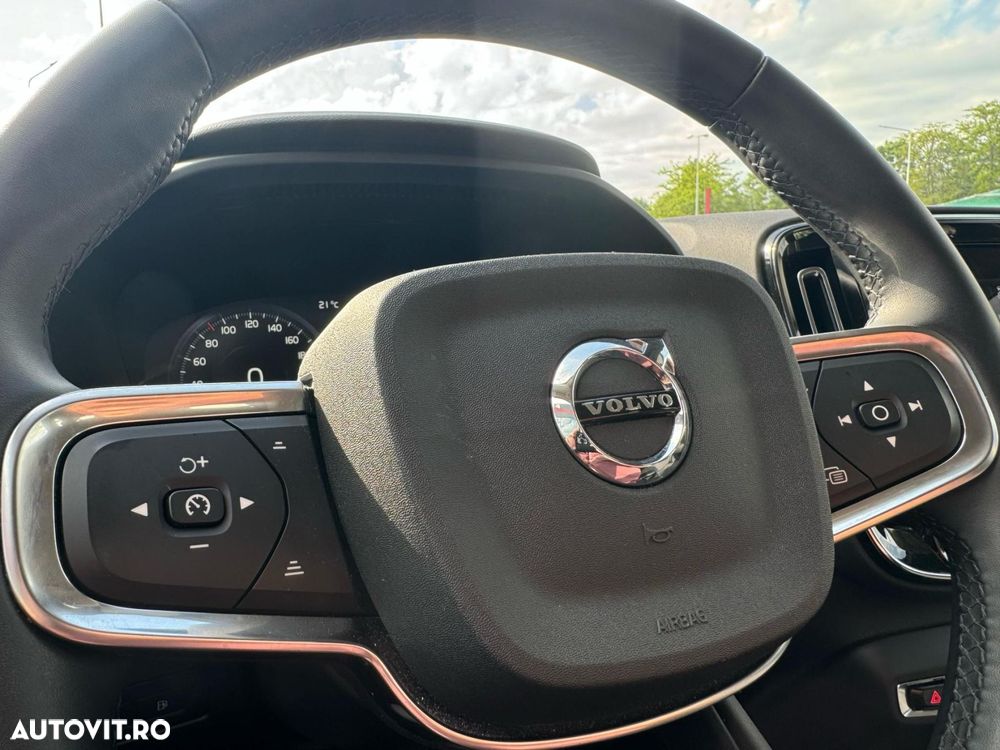 Volvo XC 40 Recharge T5 Twin Engine AT7 Inscription Expression - 8