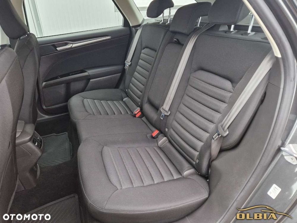 Ford Mondeo - 22