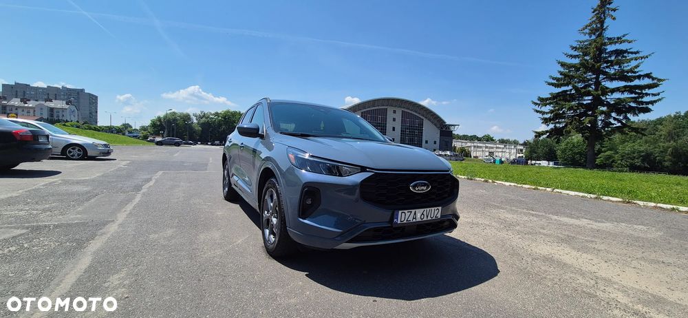 Ford Kuga 2.5 FHEV AWD ST-Line - 34