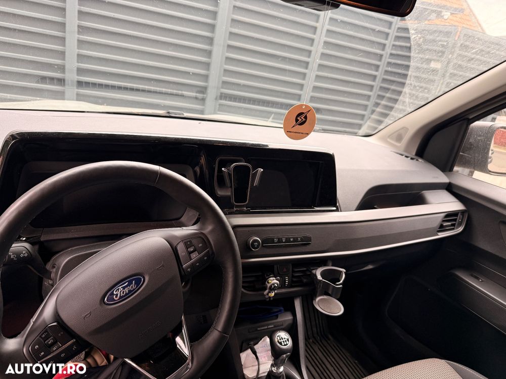 Ford Tourneo Courier 1.0 EcoBoost Trend - 5