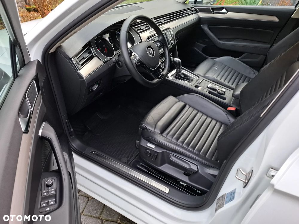 Volkswagen Passat 2.0 TDI BMT Highline DSG - 9