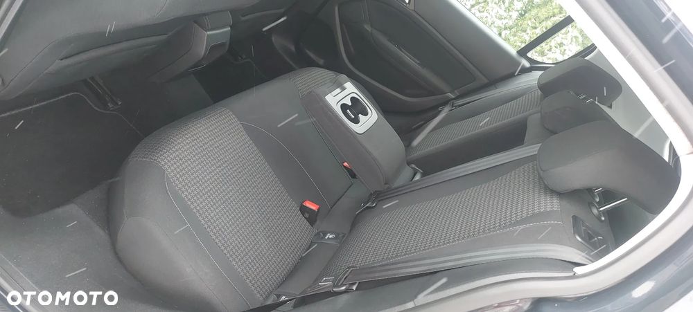 Peugeot 308 1.6 HDi Active - 13