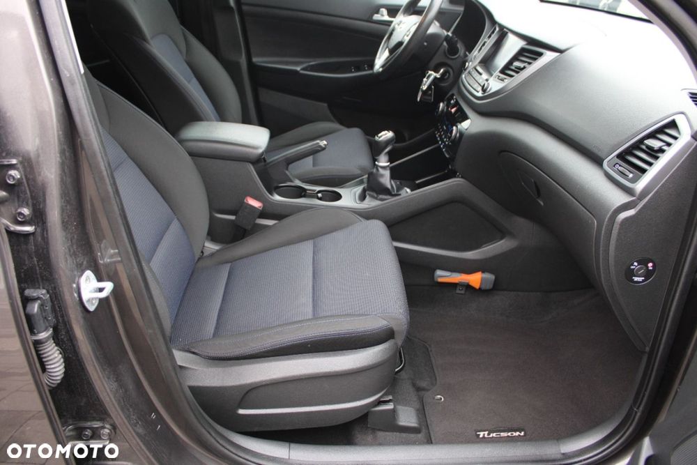 Hyundai Tucson - 36