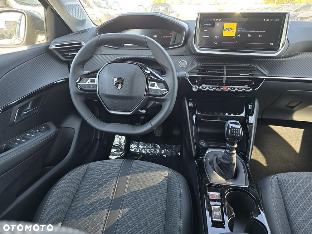 Peugeot 208 1.2 PureTech Allure S&S - 19