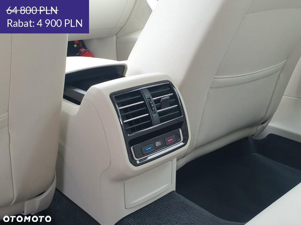 Volkswagen Passat - 29