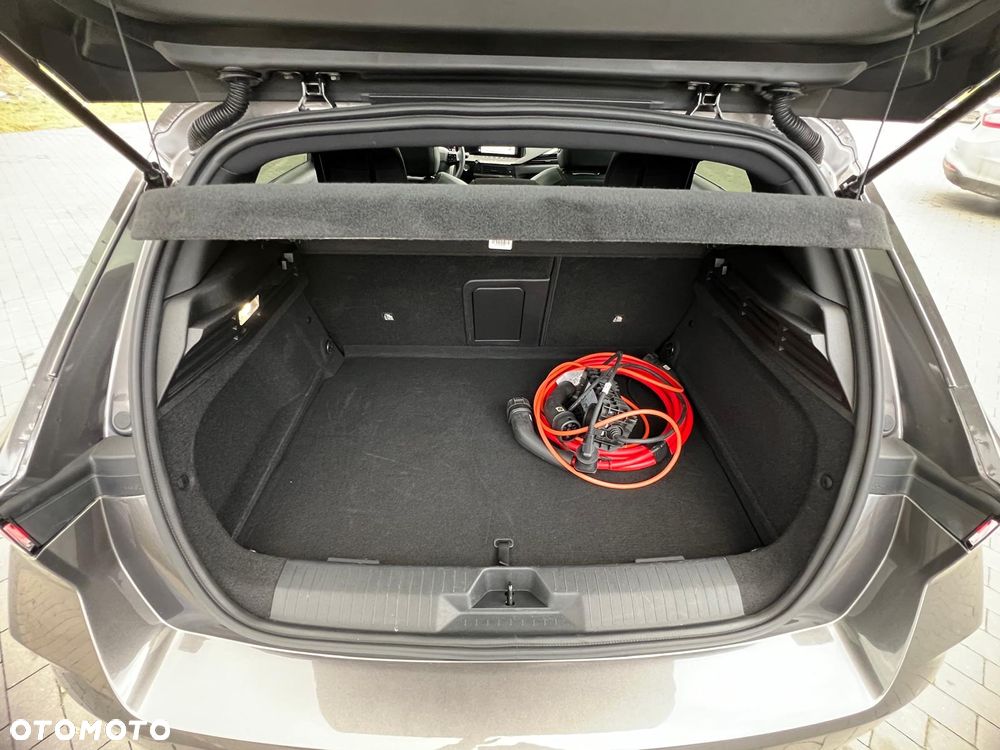 Opel Astra 1.6 T Plug-in Hybrid Ultimate - 26