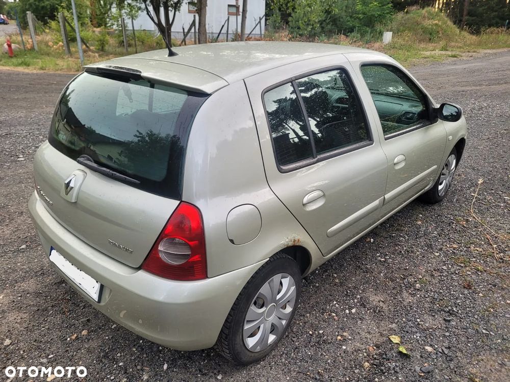Renault Clio 1.5 dCi Alize - 4