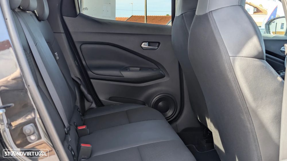 Nissan Juke 1.0 DIG-T N-Connecta DCT - 13