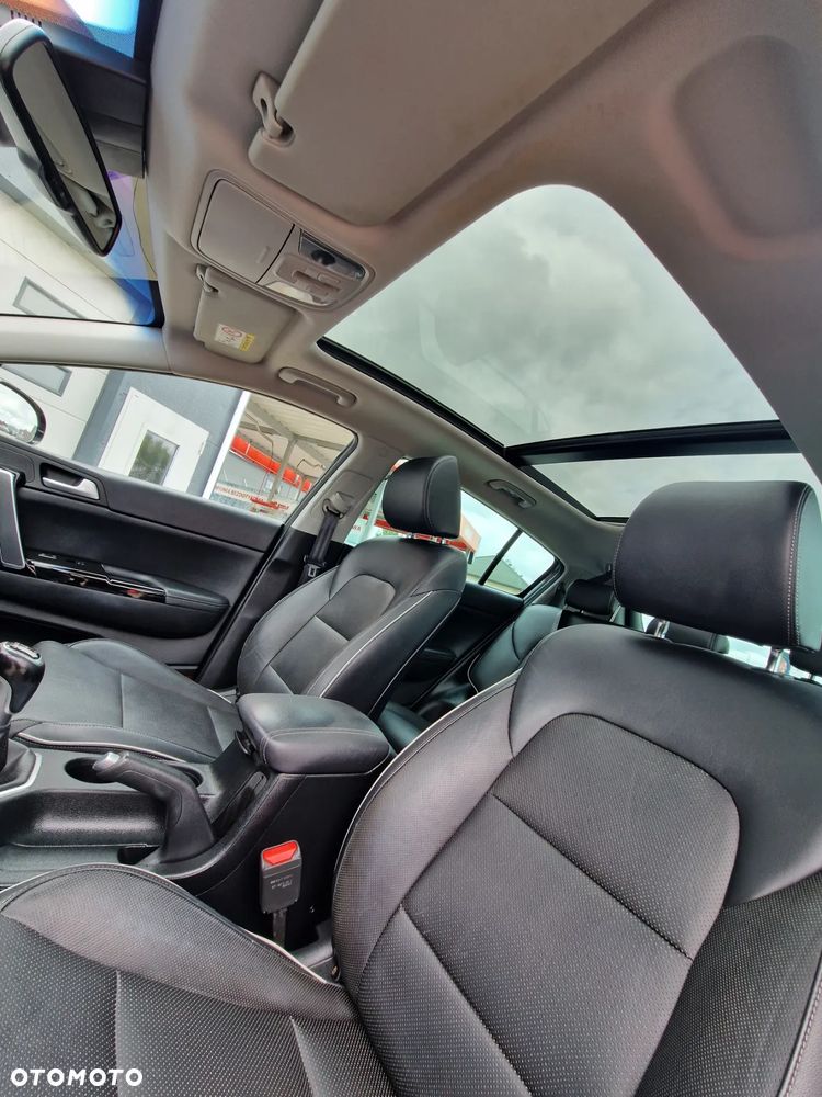 Kia Sportage 1.6 CRDI 2WD VISION - 11