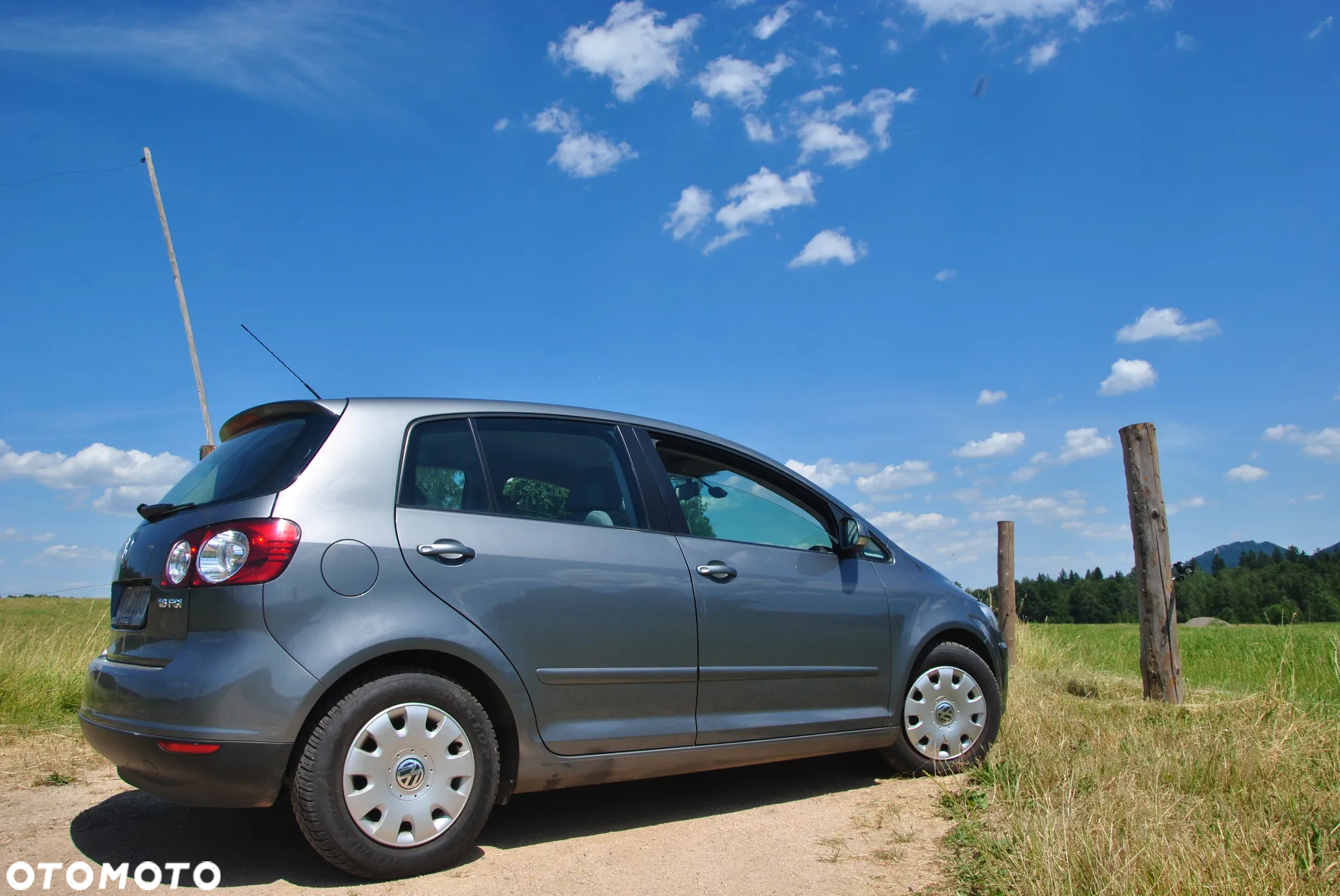 Volkswagen Golf Plus 1.6 FSI Comfortline - 23