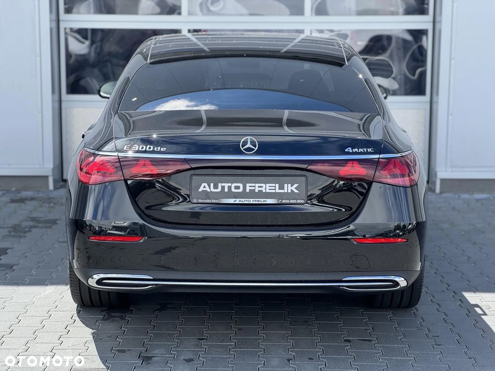 Mercedes-Benz Klasa E 300 de 4-Matic Exclusive - 10