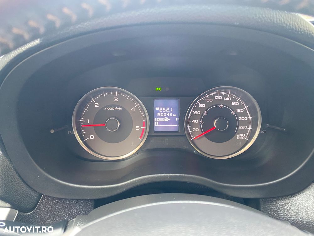 Subaru Forester 2.0D Exclusive - 9