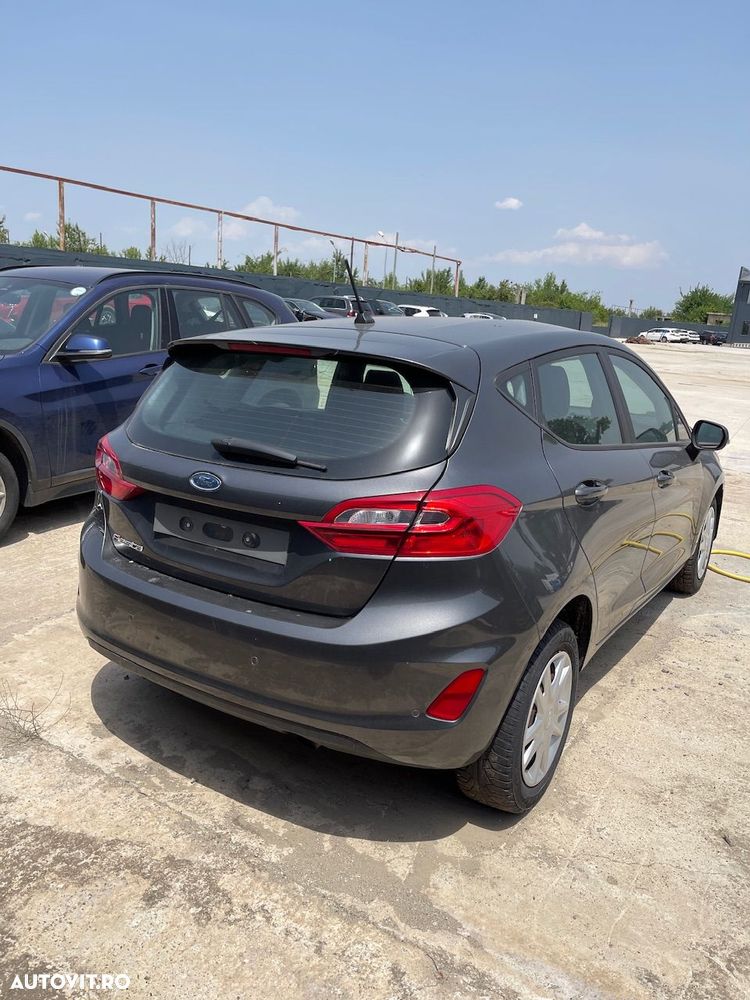 Dezmembrez Ford Fiesta 2018 Hatchback Gri - 6
