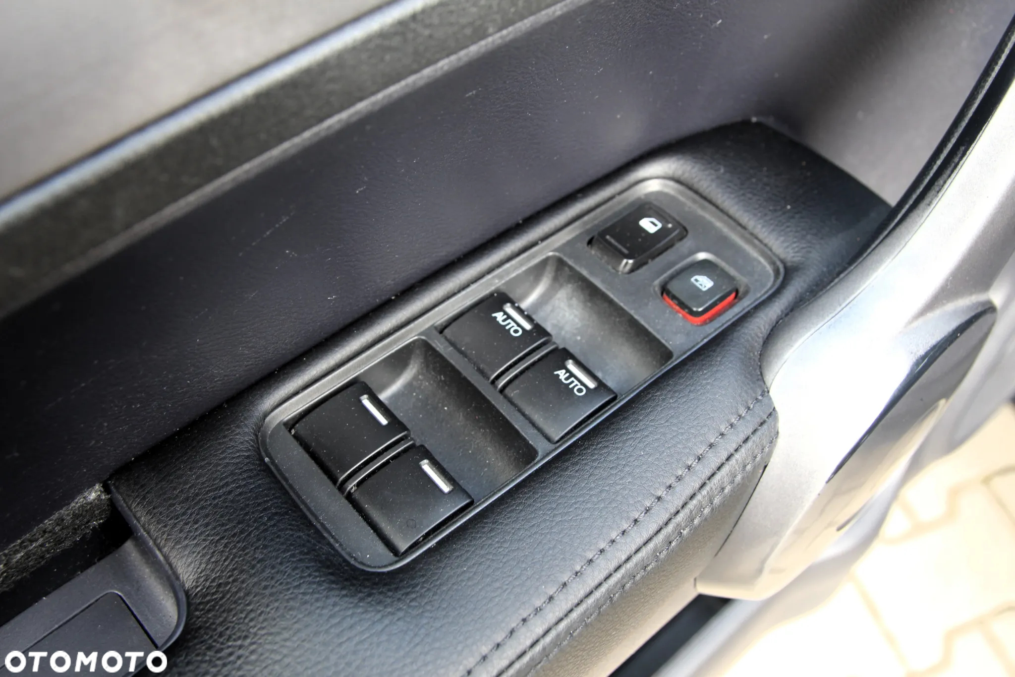 Honda CR-V 2.0 Executive - 22
