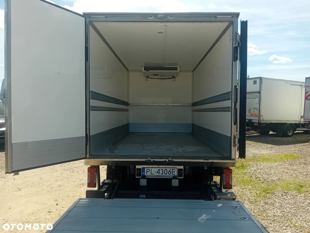 Iveco Chłodnia Kontener - 12