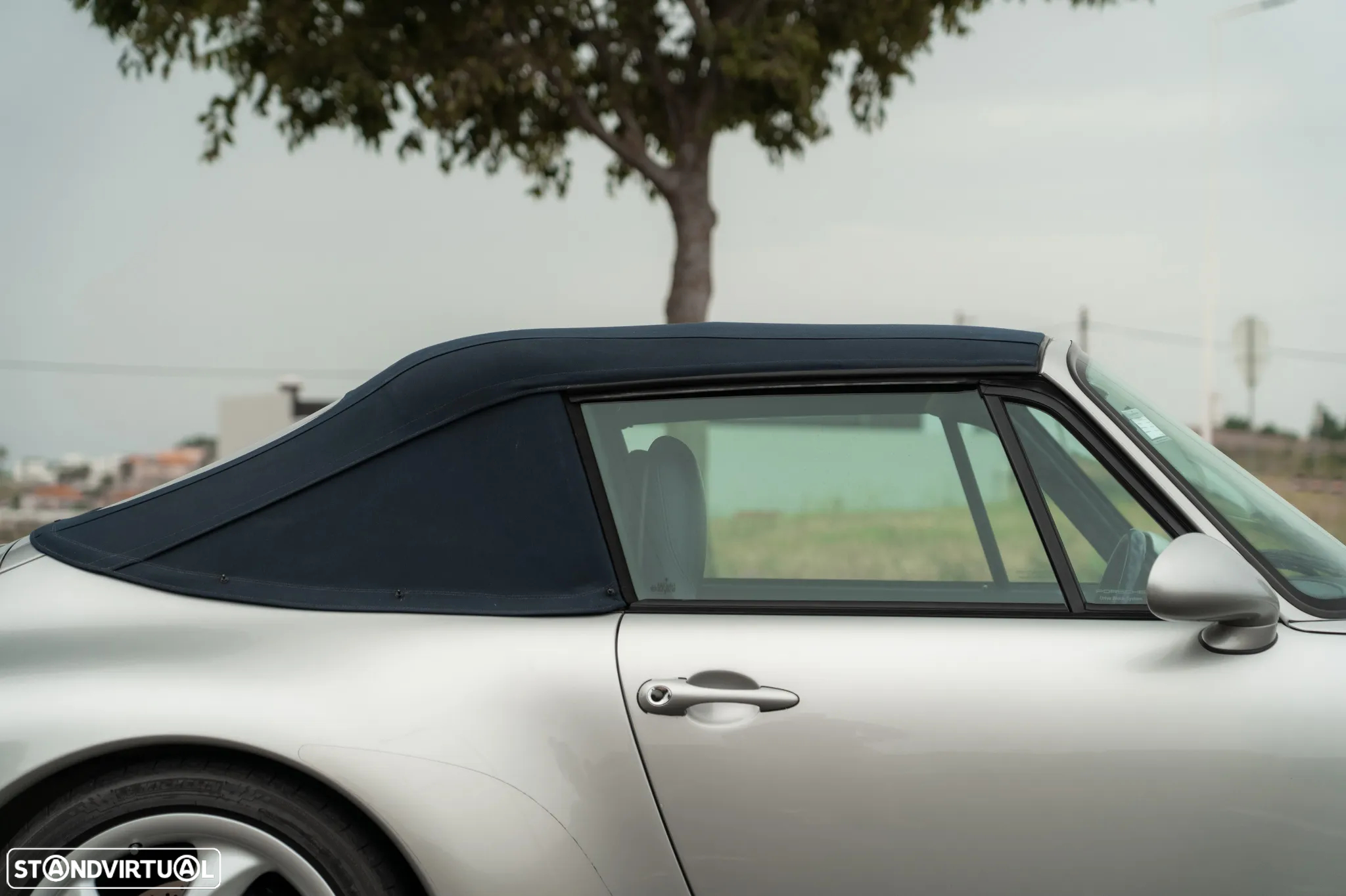 Porsche 911 (993) Cabriolet 3.6 Carrera 2 - 11