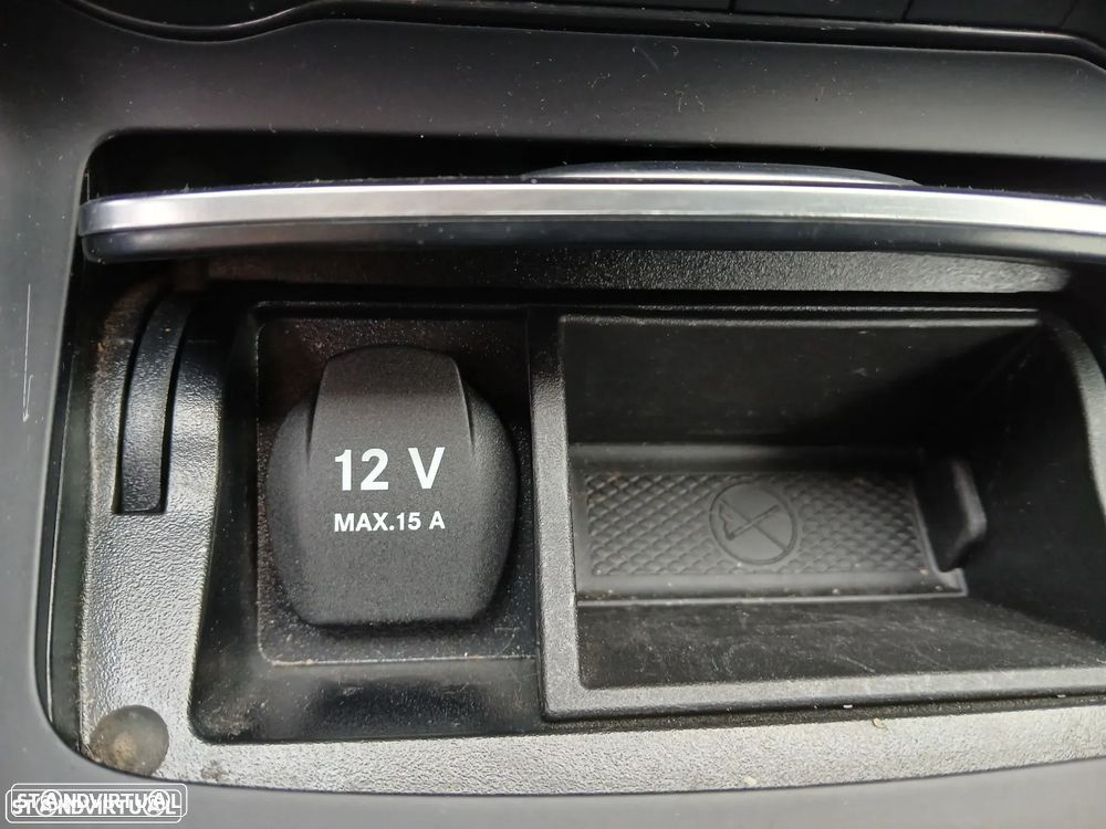 Mercedes-Benz CLA 200 (CDI) d Urban - 37