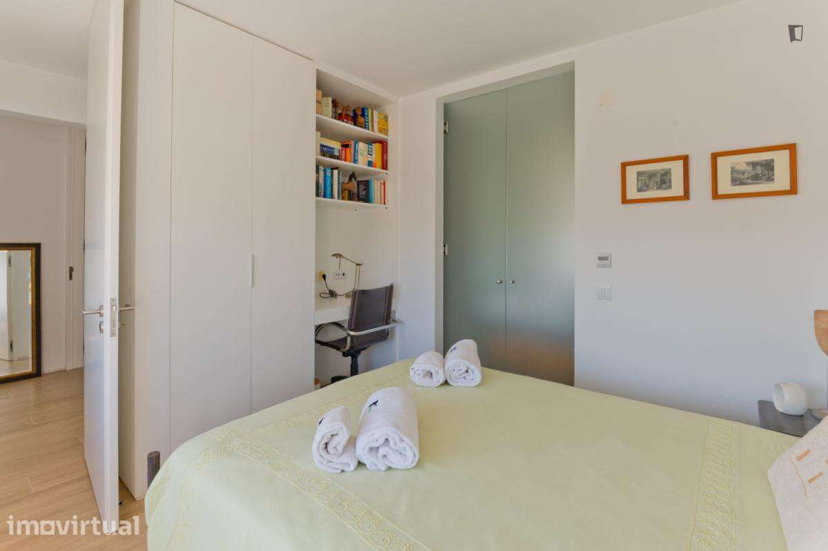 Casa com 2 quartos - localizado em Setubal - Grande imagem: 2/37