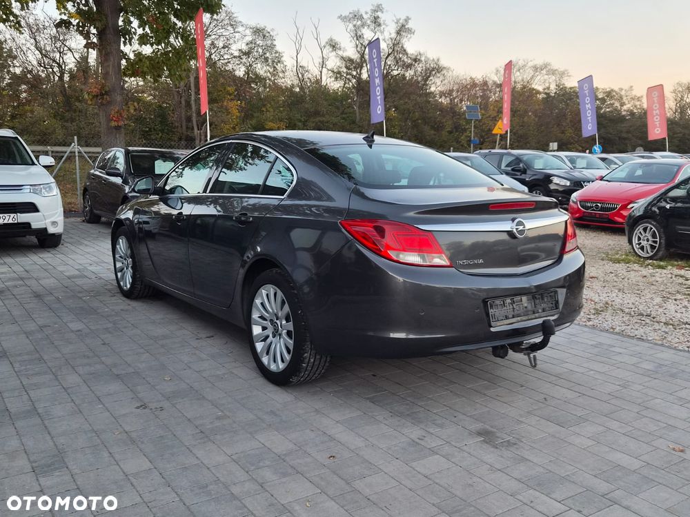 Opel Insignia 1.8 - 8