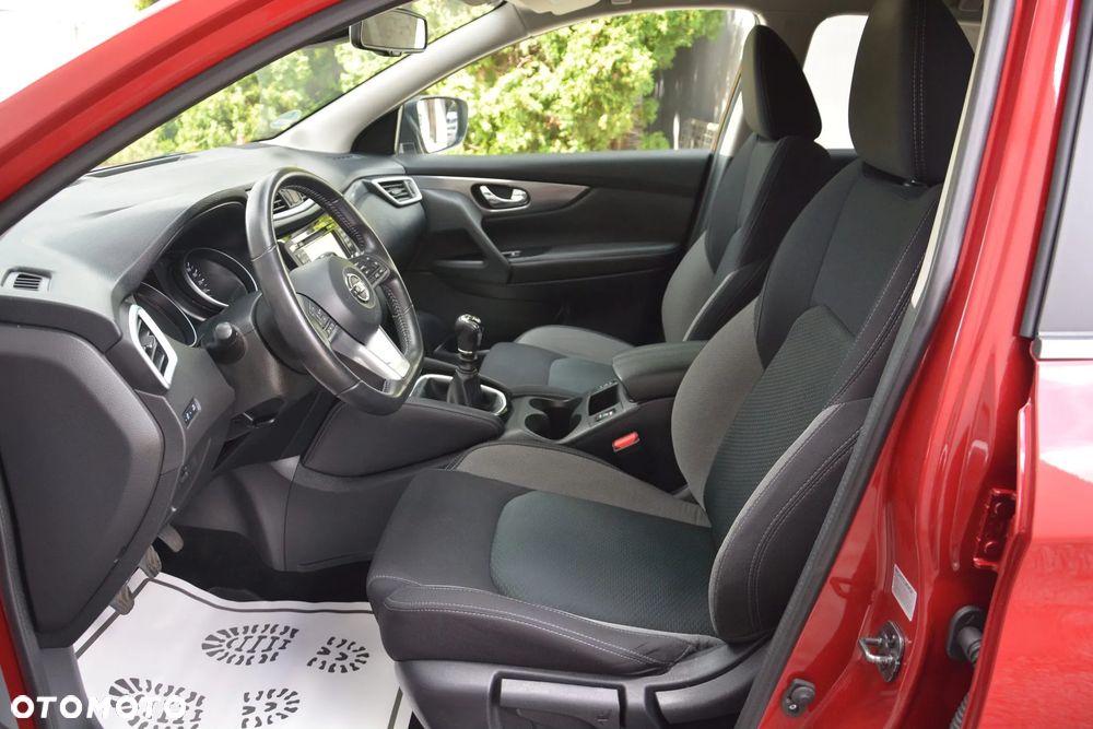 Nissan Qashqai 1.3 DIG-T AKARI - 14
