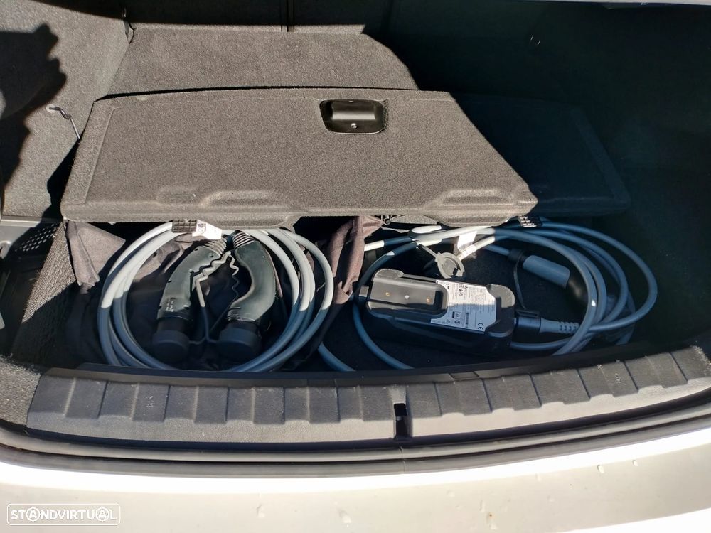 BMW 320 e Auto - 13