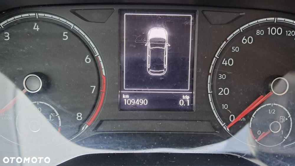 Volkswagen Polo - 16