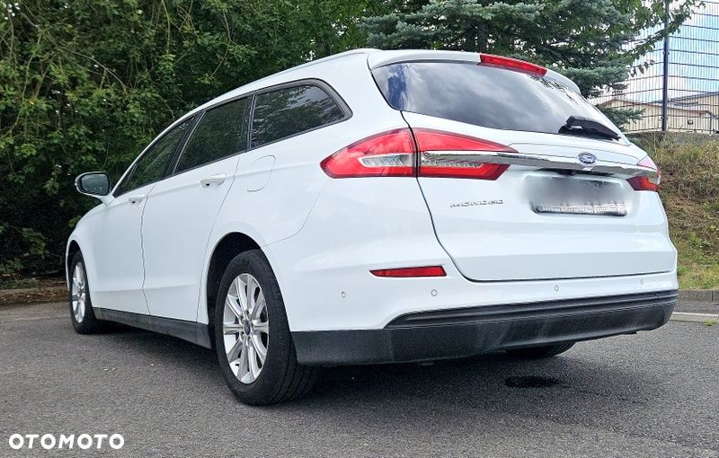 Ford Mondeo 2.0 TDCi Titanium - 16