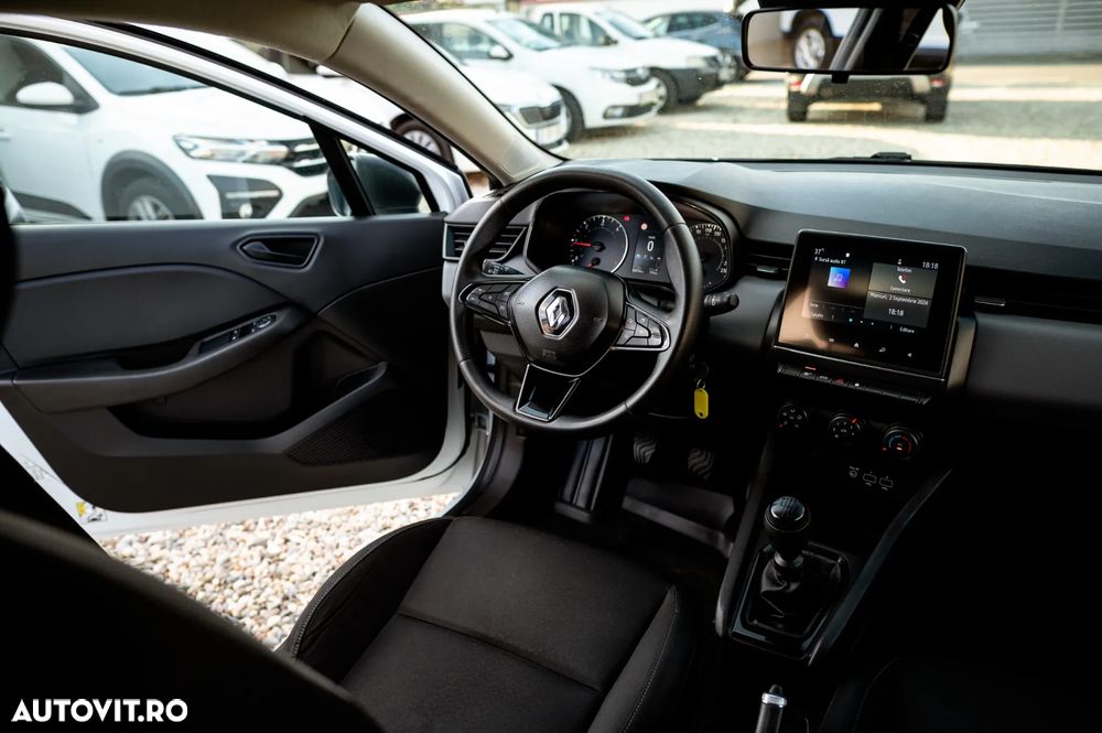 Renault Clio - 26