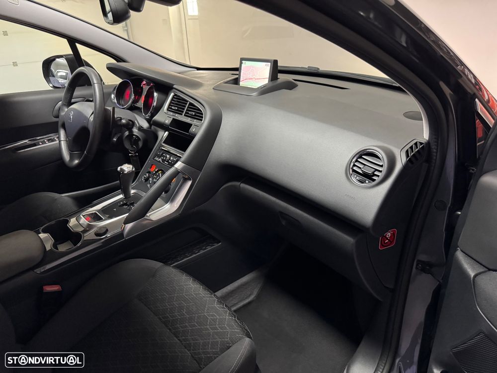 Peugeot 3008 1.6 e-HDi Allure 2-Tronic J18 - 50